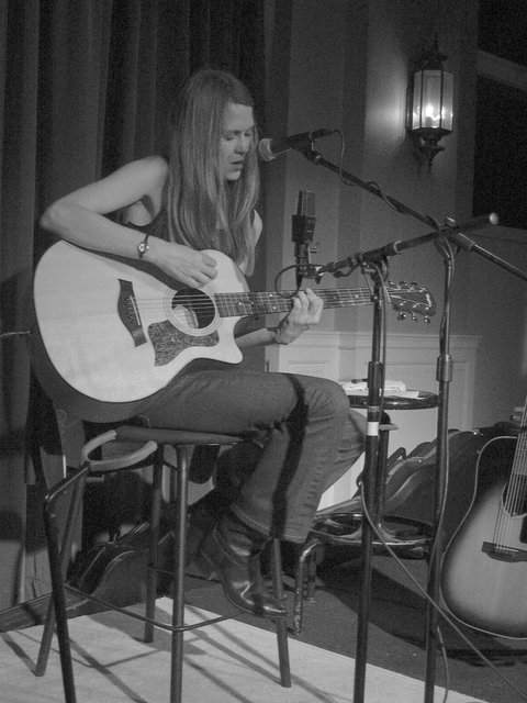 Juliana Hatfield