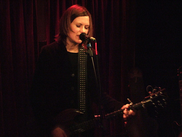 Juliana Hatfield
