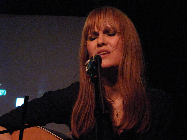 Juliana Hatfield