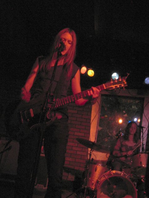 Juliana Hatfield, Freda Love